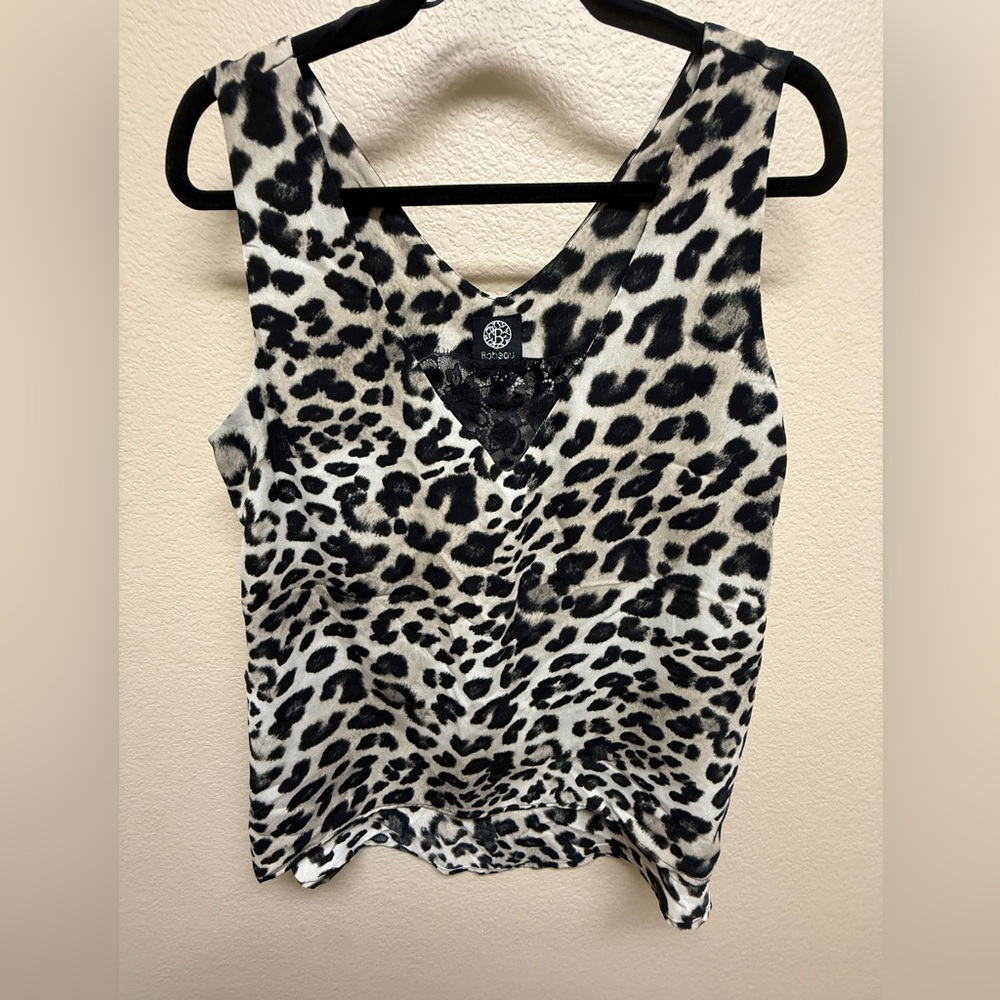 bobeau Black & White Leopard Print V-Neck Camisole